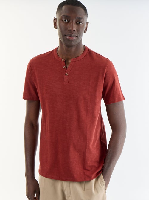 T-shirt de manga curta com gola tunisina - Kiabi