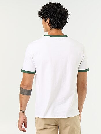 T-shirt de manga curta com orlas contrastantes