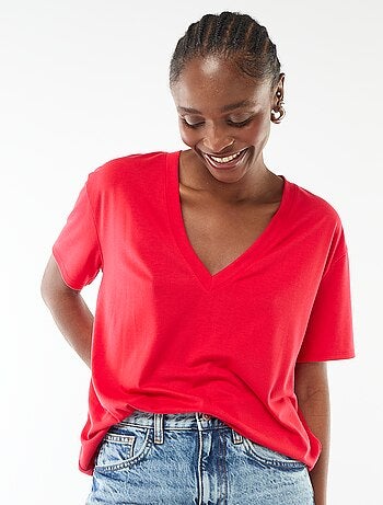 T-shirt de manga curta, decote em bico