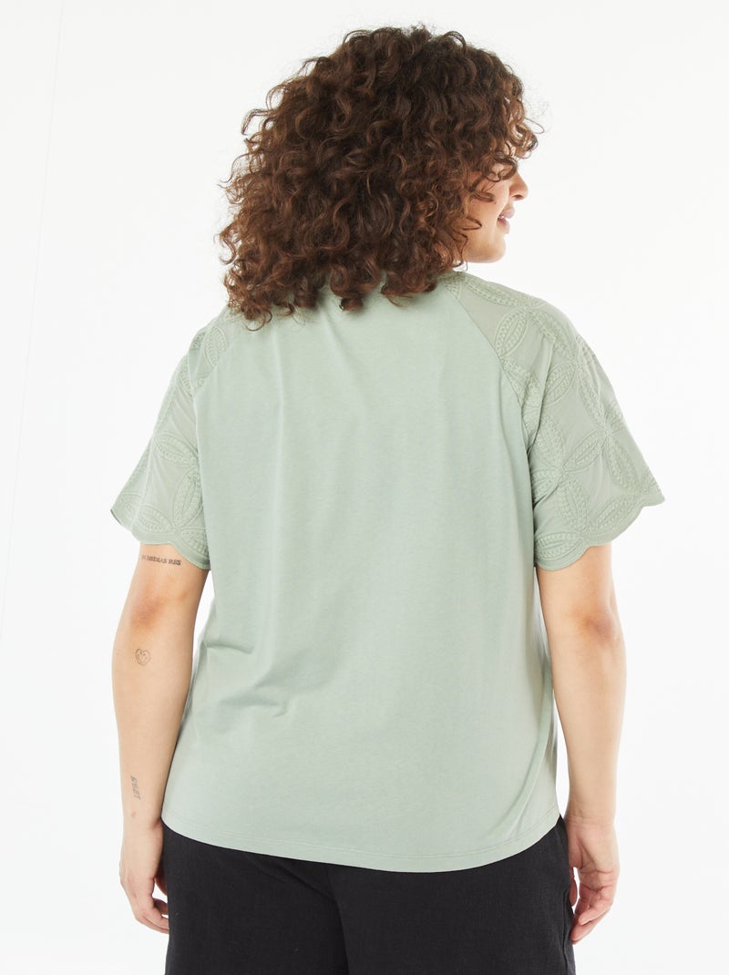 T-shirt de manga curta em macramé VERDE - Kiabi