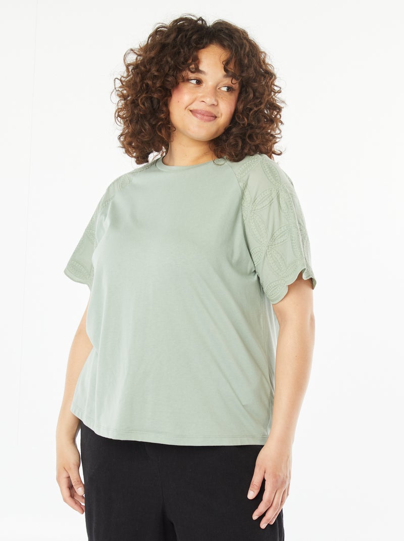 T-shirt de manga curta em macramé VERDE - Kiabi