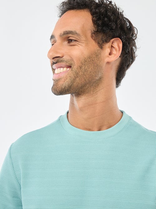 T-shirt de manga curta em malha waffle - Kiabi