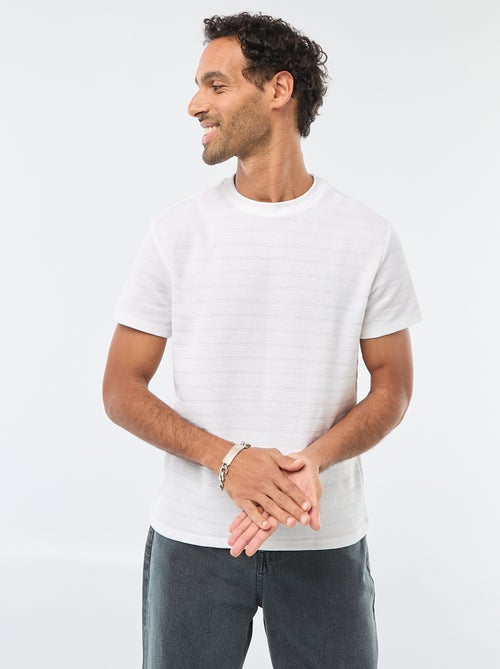 T-shirt de manga curta em malha waffle - Kiabi