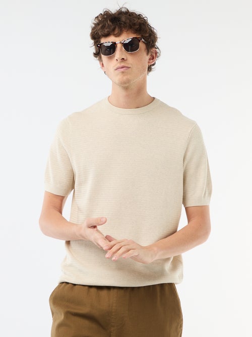 T-shirt de manga curta em material fantasia - Kiabi