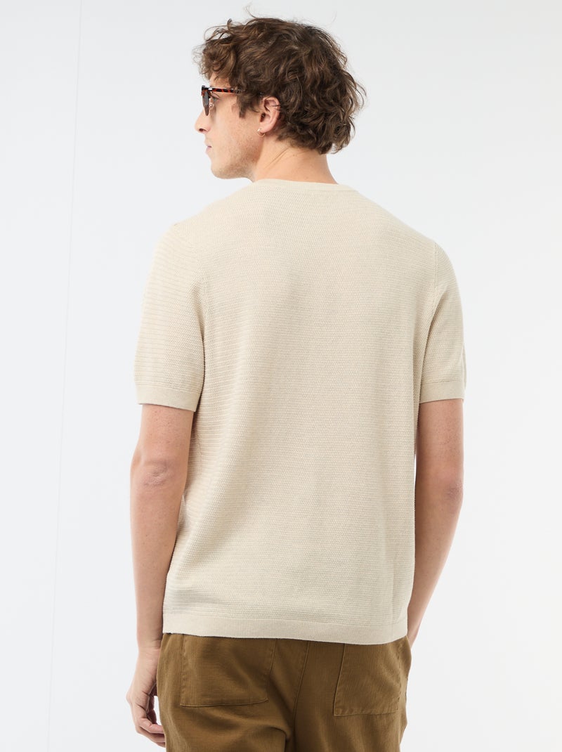 T-shirt de manga curta em material fantasia Bege - Kiabi