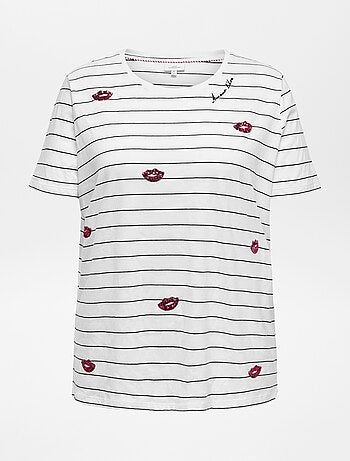 T-shirt de manga curta 'Only carmakoma'