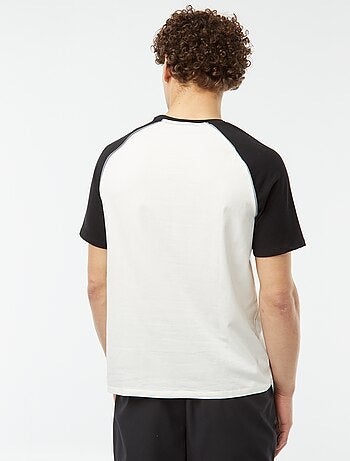 T-shirt de manga curta raglã