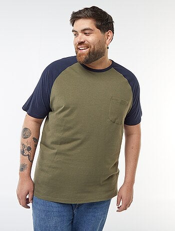 T-shirt de manga curta raglã com bolso frontal