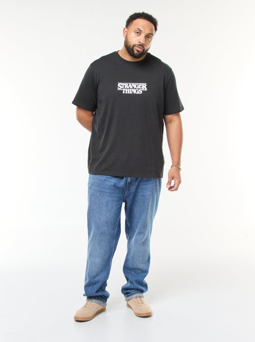 T-shirt de manga curta 'Stranger Things' - Kiabi