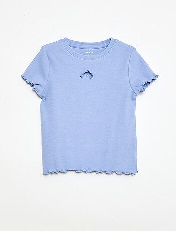 T-shirt de mangas curtas com forma rendada