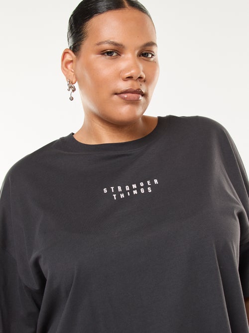 T-shirt de mangas curtas 'Stranger Things' com estampado frente e verso - Kiabi