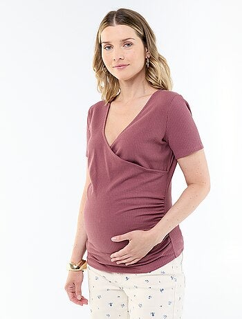 T-shirt de maternidade com decote cruzado