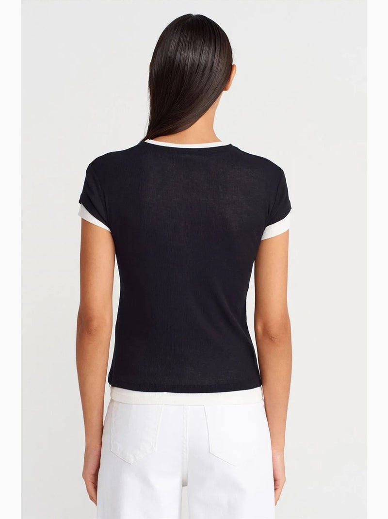 T-shirt de mulher em algodão com decote em v e botões dilvin Preto - Kiabi