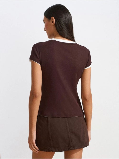 T-shirt de mulher em algodão com decote em v e botões dilvin - Kiabi T-shirt de mulher em algodão com decote em v e botões dilvin - Kiabi