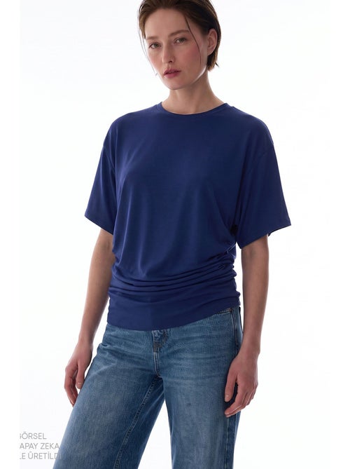 T-shirt de mulher em modal com detalhe na cintura e franzido penti - Kiabi T-shirt de mulher em modal com detalhe na cintura e franzido penti - Kiabi