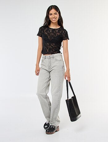 T-shirt de renda com mangas curtas