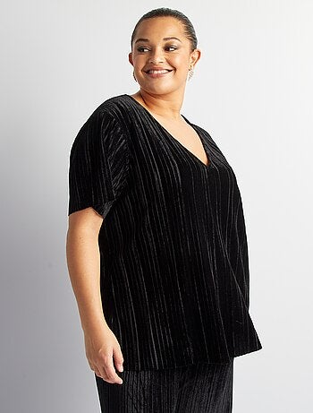 T-shirt de veludo com decote em bico