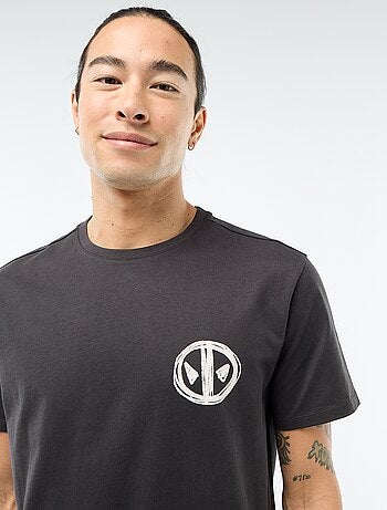 T-shirt 'Deadpool' 'Marvel' com estampado frente e verso