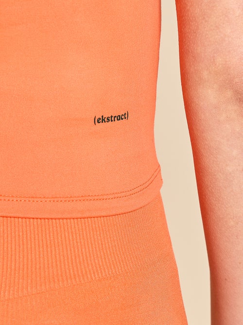 T-shirt desportiva franzida - (ekstract) - Kiabi T-shirt desportiva franzida - (ekstract) - Kiabi