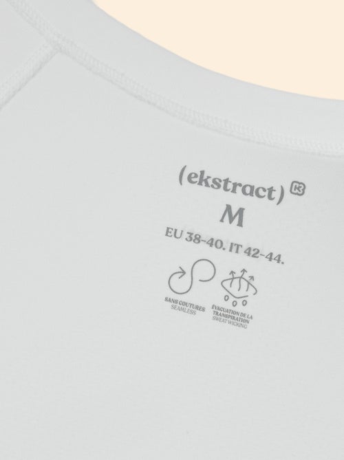 T-shirt desportivo efeito segunda pele - (ekstract) - Kiabi T-shirt desportivo efeito segunda pele - (ekstract) - Kiabi