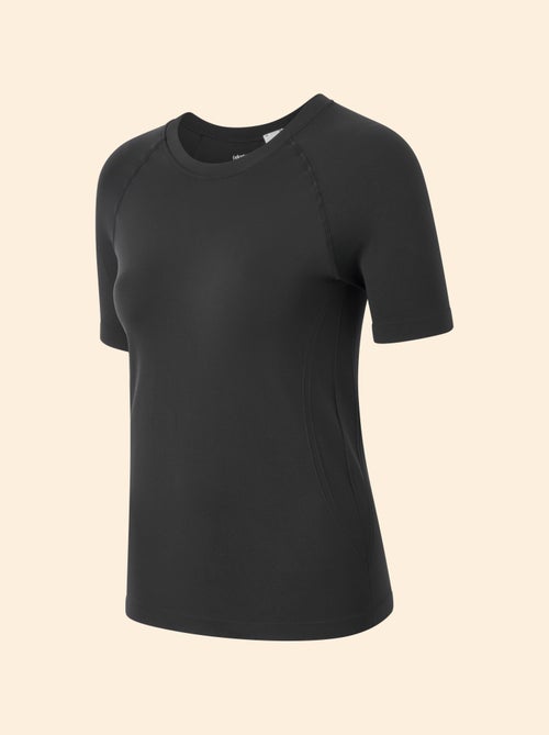 T-shirt desportivo efeito segunda pele - (ekstract) - Kiabi T-shirt desportivo efeito segunda pele - (ekstract) - Kiabi
