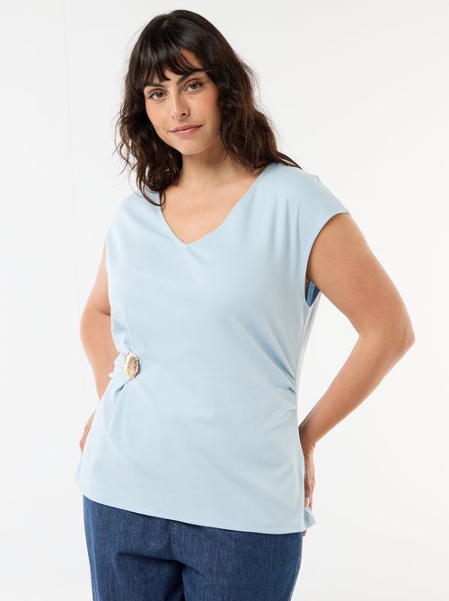 T-shirt drapeada com joia dourada - Kiabi T-shirt drapeada com joia dourada - Kiabi