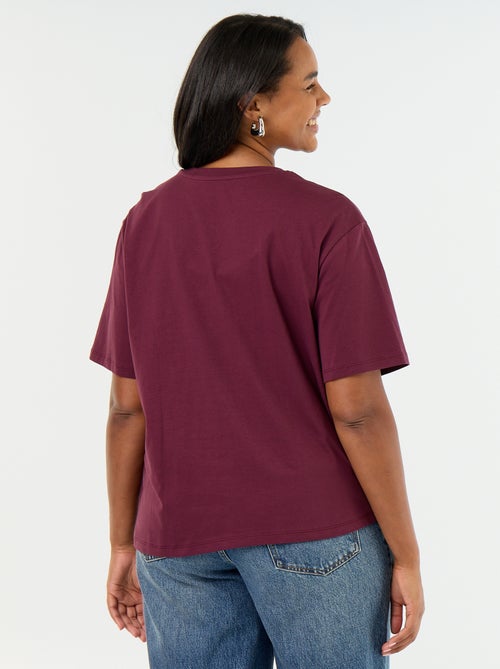T-shirt drapeada com joia dourada tipo broche - Kiabi