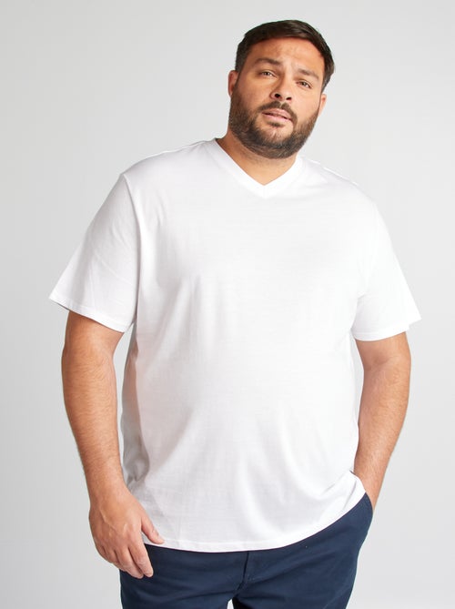 T-shirt em algodão com decote em V para homem - Kiabi