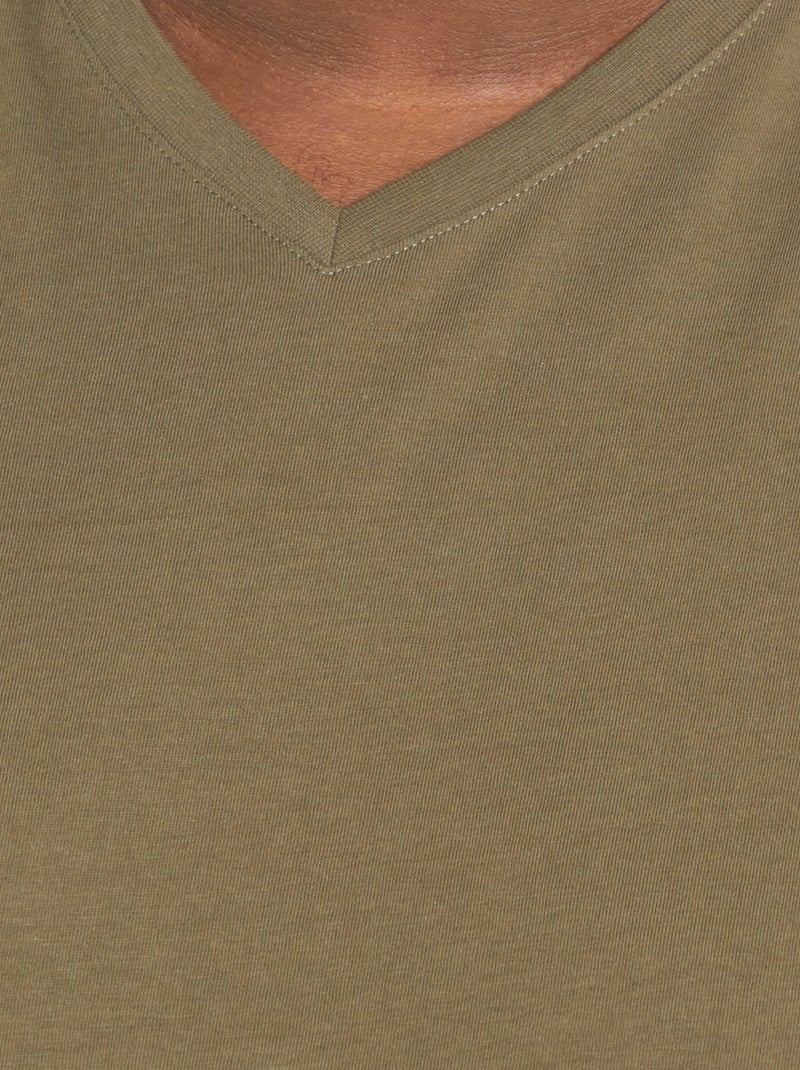 T-shirt em algodão com decote em V para homem CAQUI - Kiabi