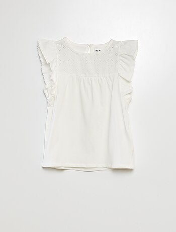 T-shirt em bordado inglês