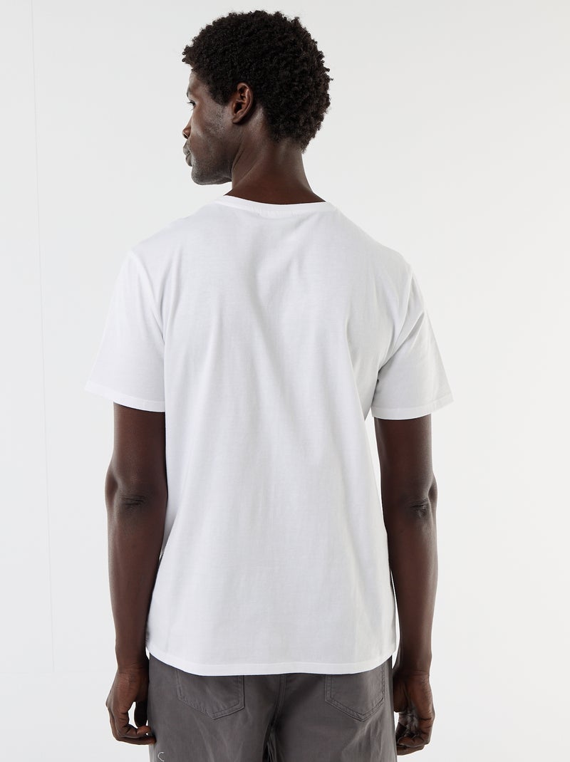 T-shirt em homenagem ao 'Golf GTI' da 'Volkswagen' Branco - Kiabi