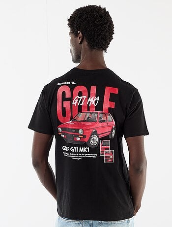 T-shirt em homenagem ao 'Golf GTI' da 'Volkswagen'