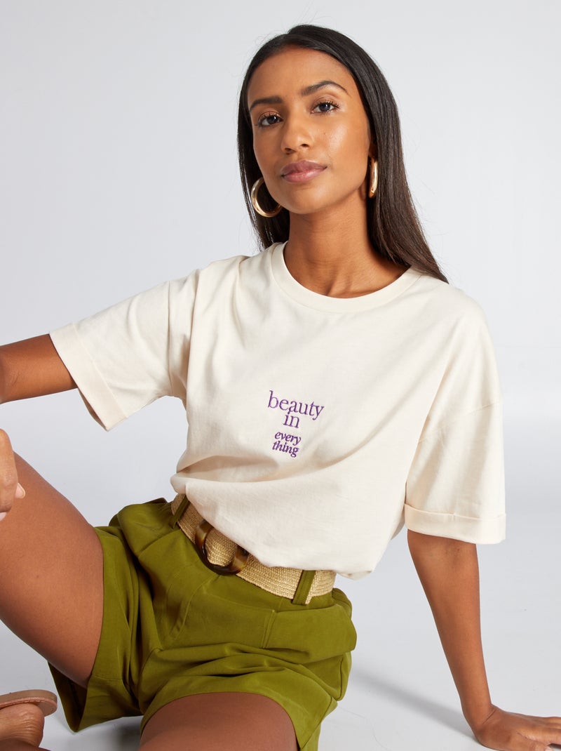 T-shirt em jersey com bordado BEGE - Kiabi