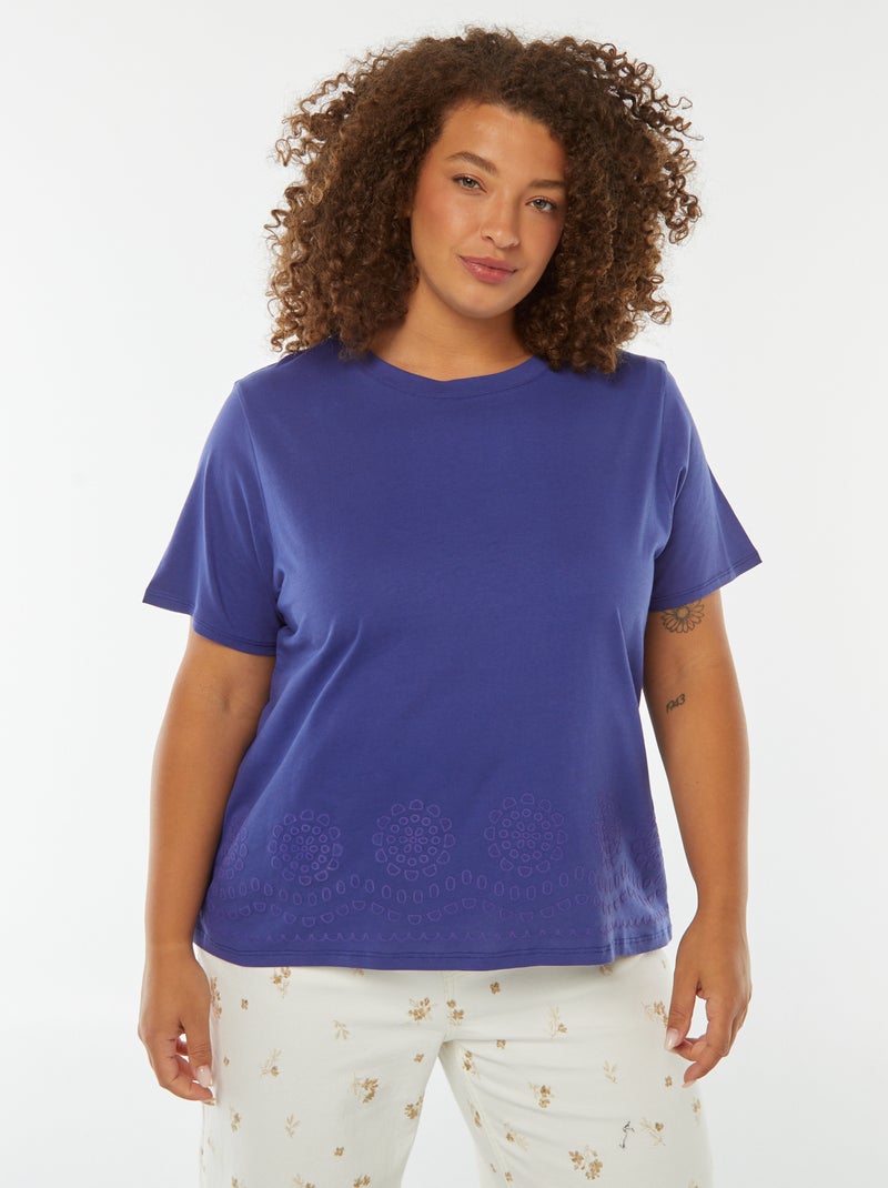 T-shirt em jersey com bordado na base Azul - Kiabi