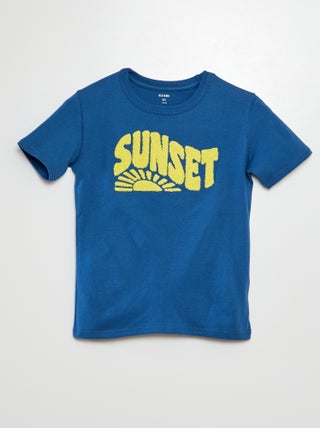 T-shirt em jersey com inscrição em malha borboto
