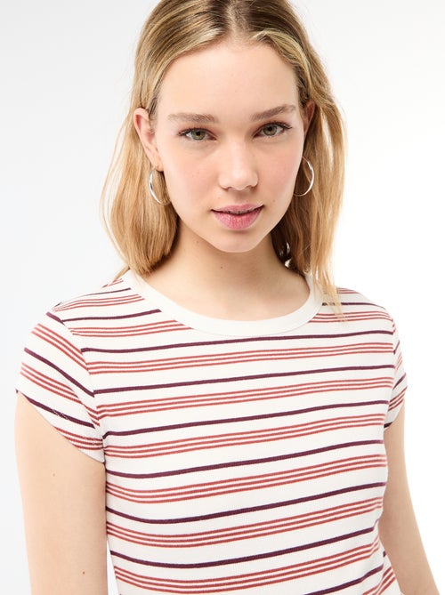 T-shirt em jersey de mangas curtas com textura canelada - Kiabi