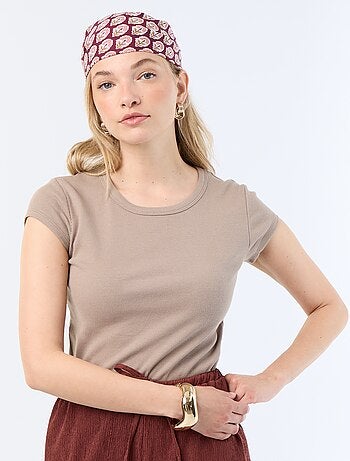 T-shirt em jersey de mangas curtas com textura canelada