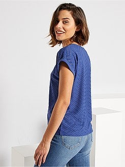 T-shirt em malha ajurada - Kiabi