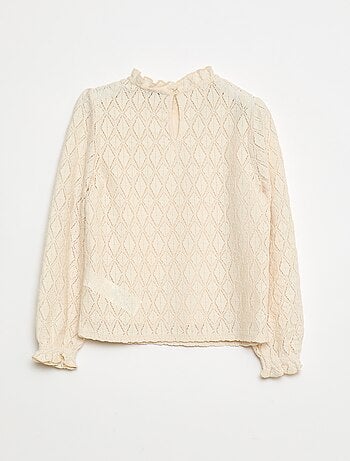 T-shirt em malha ajurada