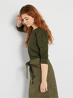 T-shirt em malha canelada - Kiabi