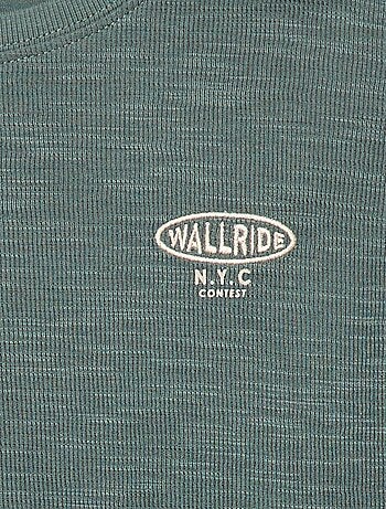 T-shirt em malha com bordado