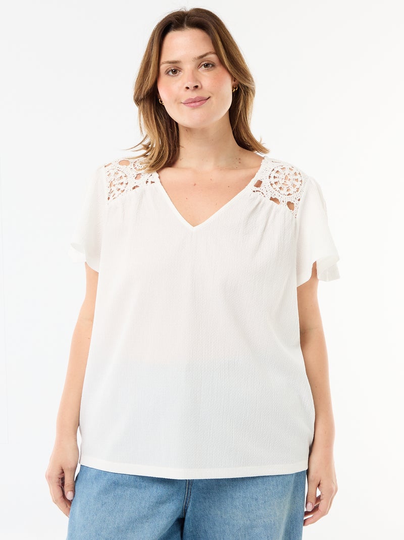 T-shirt em malha crepe e macramé Branco - Kiabi