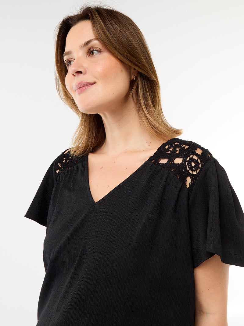 T-shirt em malha crepe e macramé Preto - Kiabi