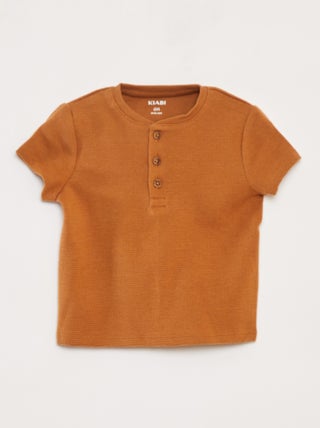 T-shirt em malha gofrada