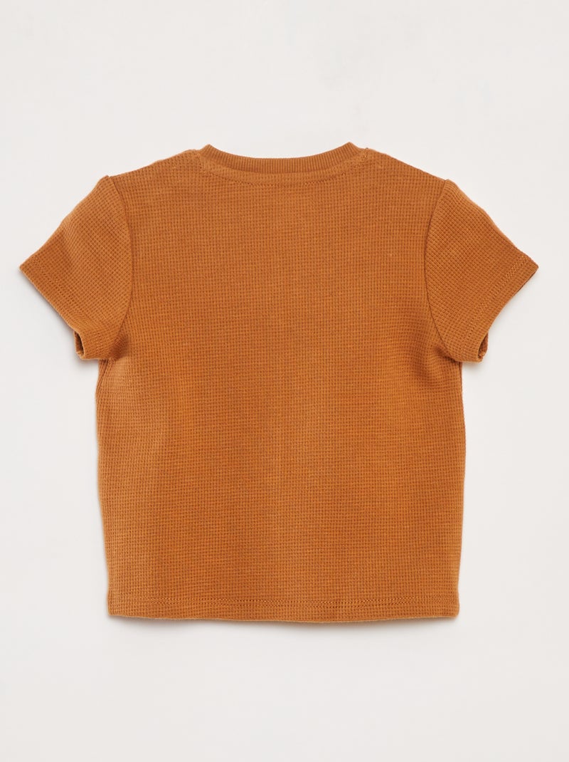 T-shirt em malha gofrada BEGE - Kiabi