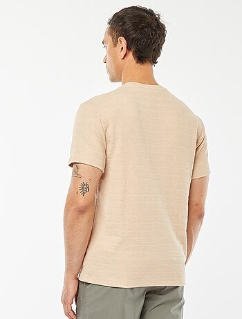 T-shirt em malha jacquard gráfica