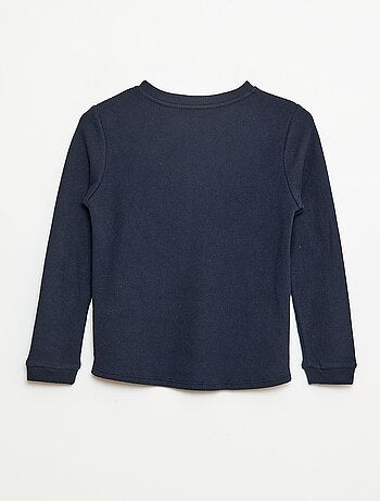 T-shirt em malha macia com bolso no peito