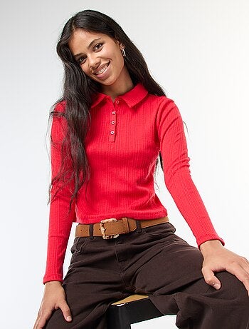 T-shirt em malha com padrão rendado e gola polo