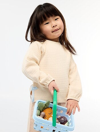 T-shirt em malha rib com nós fantasia