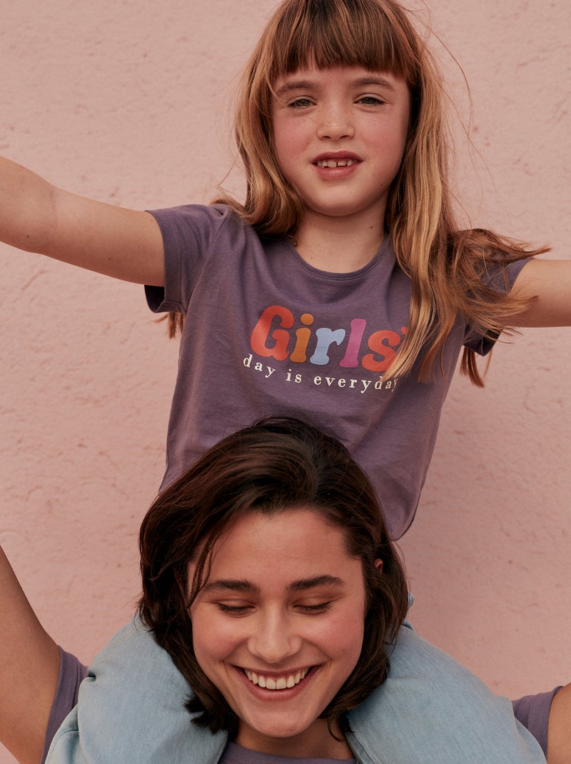 T-shirt especial 'Dia da Mulher' VIOLETA - Kiabi